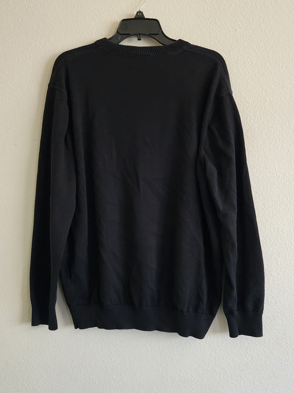 Lacoste Men's Black V-Neck Cotton Sweater - Picture 7 of 8